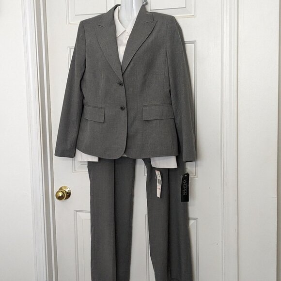 Kasper 3 Piece Gray Women's Suit Includes Jacket Blouse And Pants Size 10 NWT - Picture 1 of 16